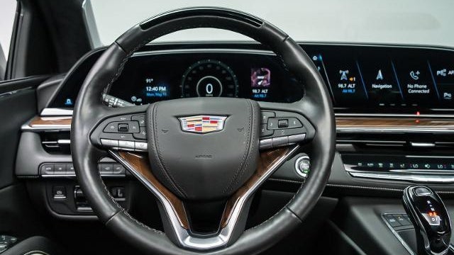 2023 Cadillac Escalade ESV Sport Platinum