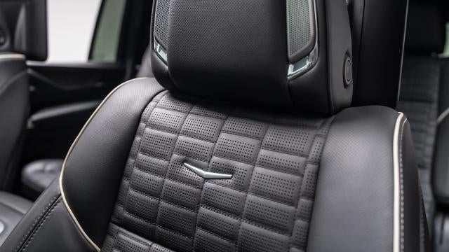 2023 Cadillac Escalade ESV Sport Platinum
