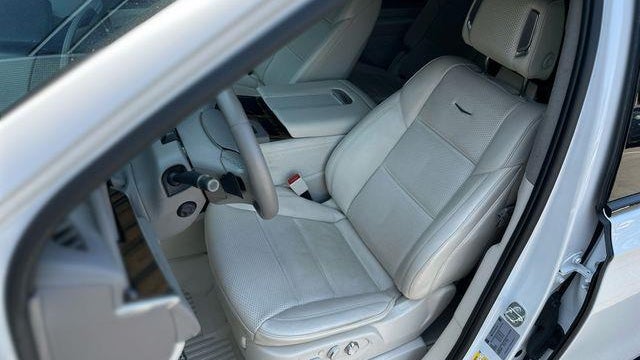 2023 Cadillac Escalade ESV Sport Platinum