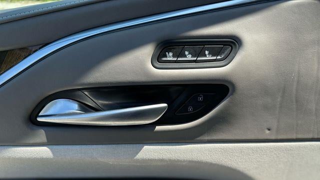 2023 Cadillac Escalade ESV Sport Platinum