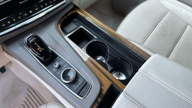 2023 Cadillac Escalade ESV Sport Platinum