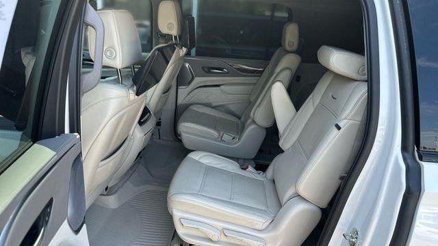 2023 Cadillac Escalade ESV Sport Platinum