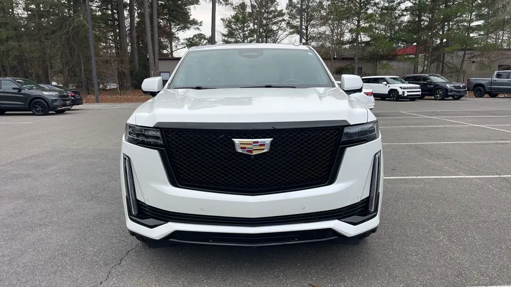 2023 Cadillac Escalade ESV Sport Platinum