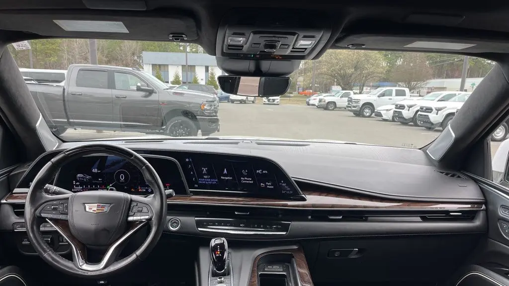 2023 Cadillac Escalade ESV Sport Platinum