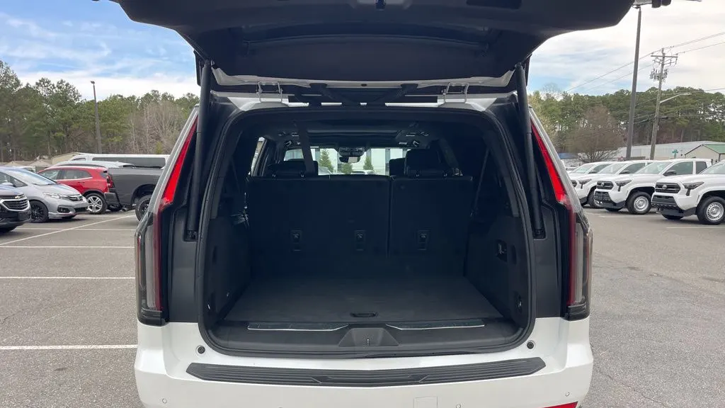 2023 Cadillac Escalade ESV Sport Platinum