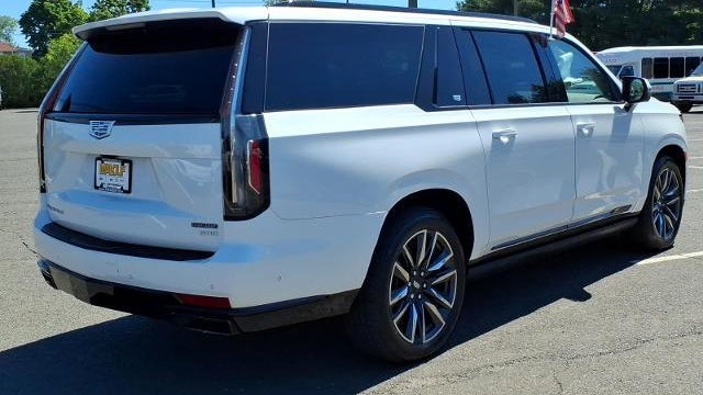 2024 Cadillac Escalade ESV Sport Platinum