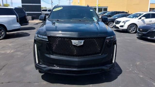 2023 Cadillac Escalade ESV Sport Platinum