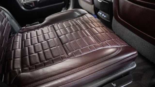 2023 Cadillac Escalade ESV Sport Platinum