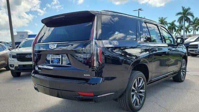 2023 Cadillac Escalade ESV Sport Platinum
