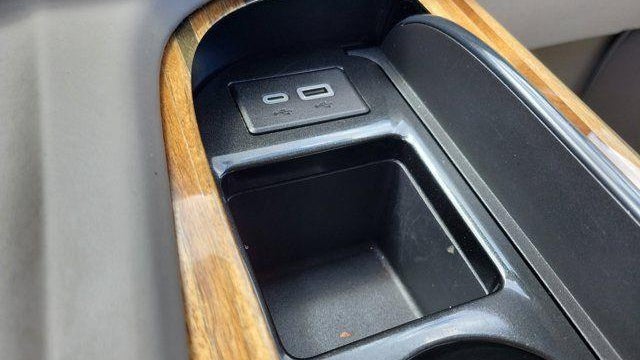 2023 Cadillac Escalade ESV Sport Platinum