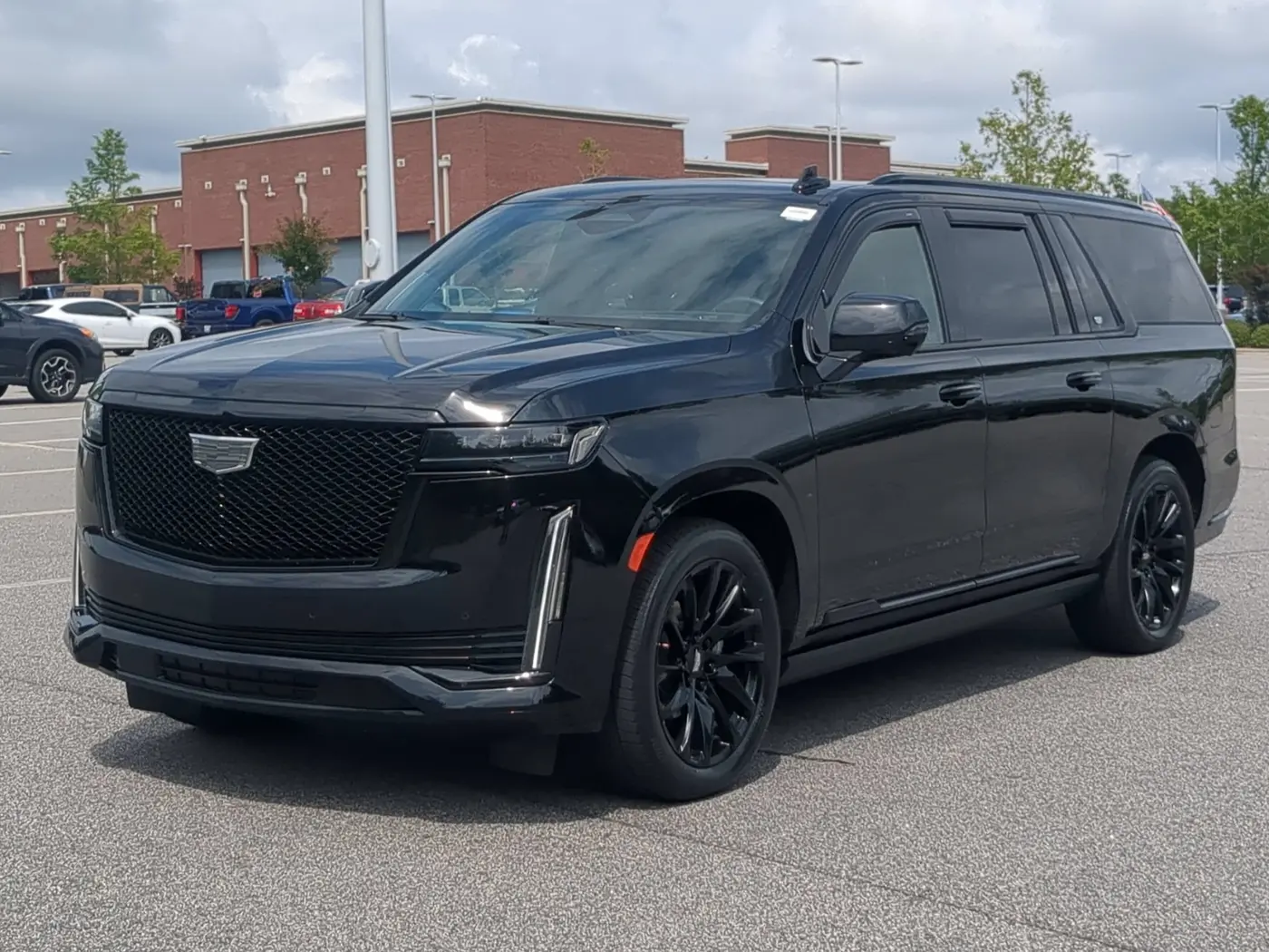 2024 Cadillac Escalade - $84,986