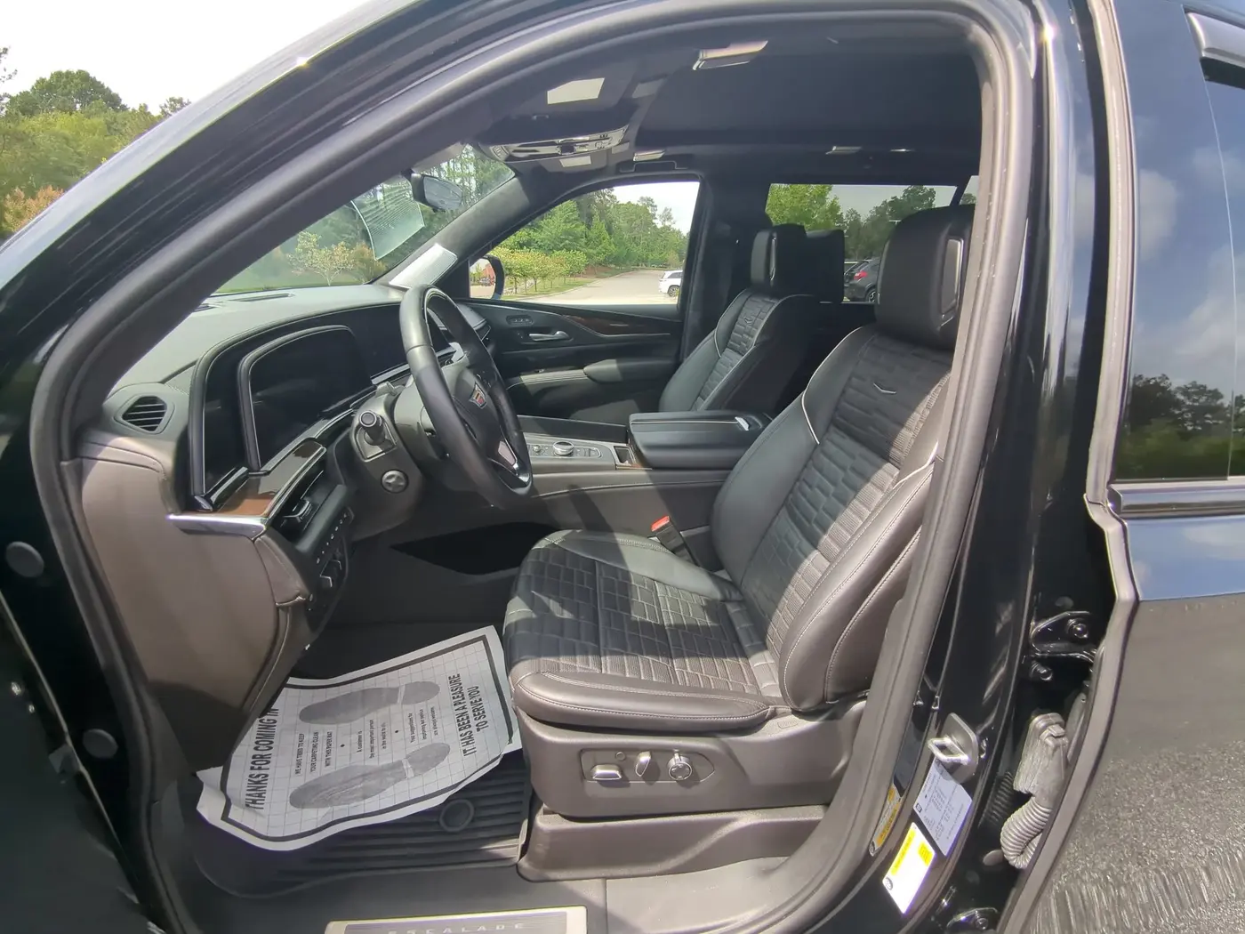 2024 Cadillac Escalade - $84,986