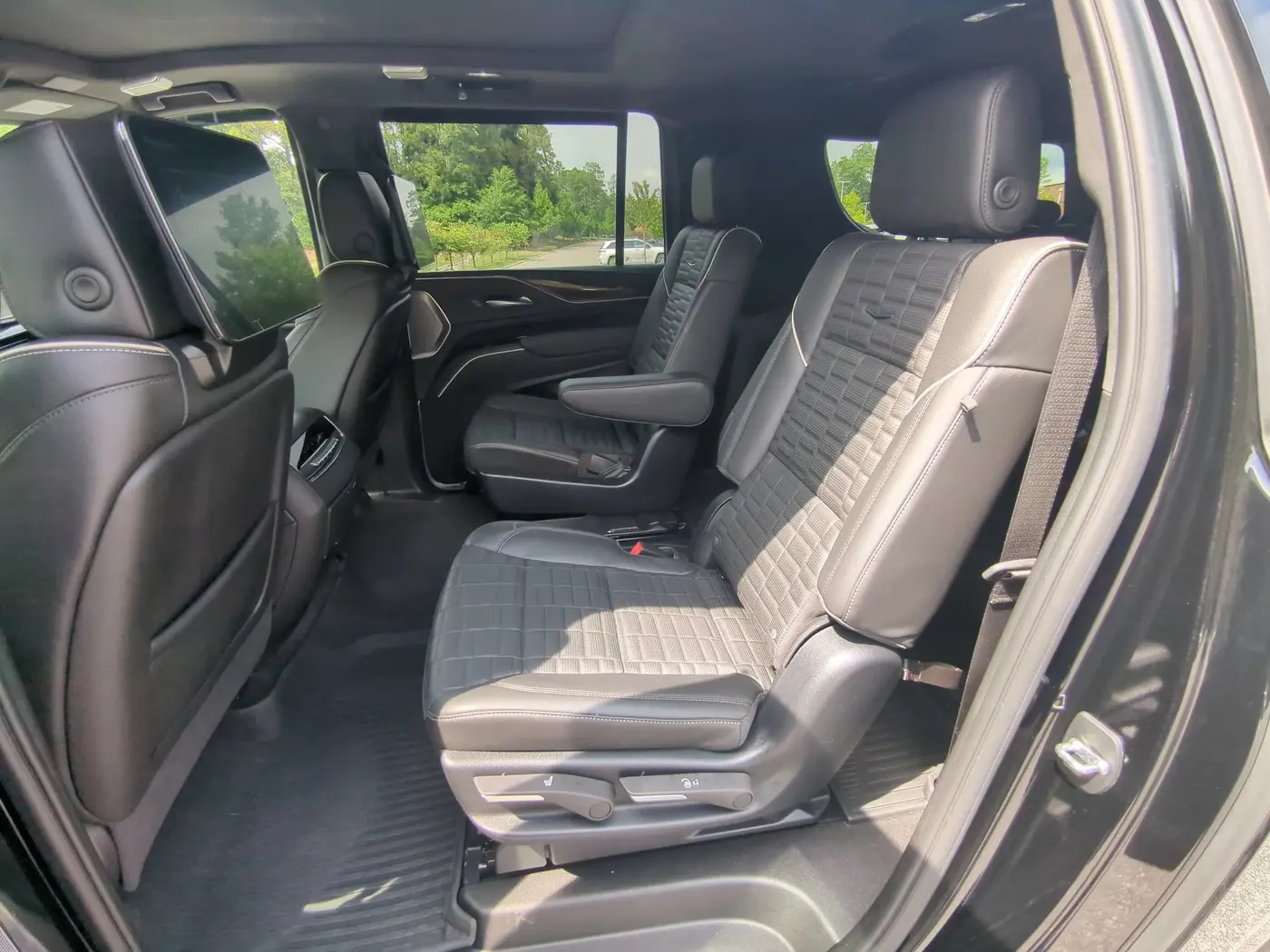 2024 Cadillac Escalade - $84,986