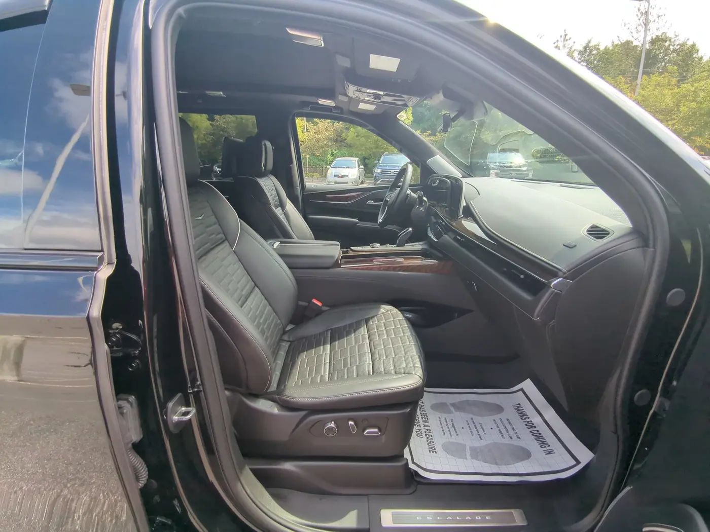 2024 Cadillac Escalade - $84,986