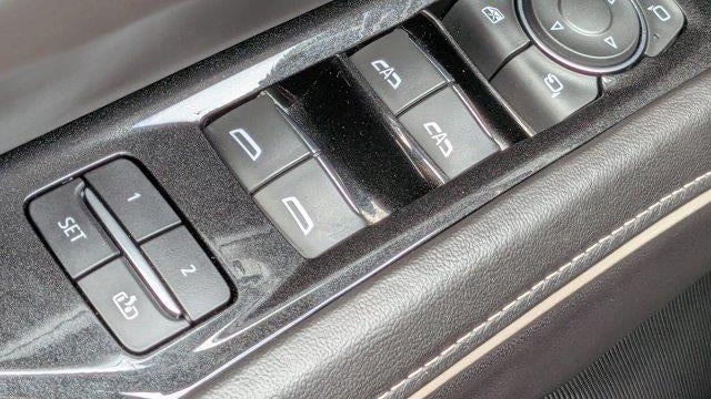 2023 Cadillac Escalade ESV Sport Platinum