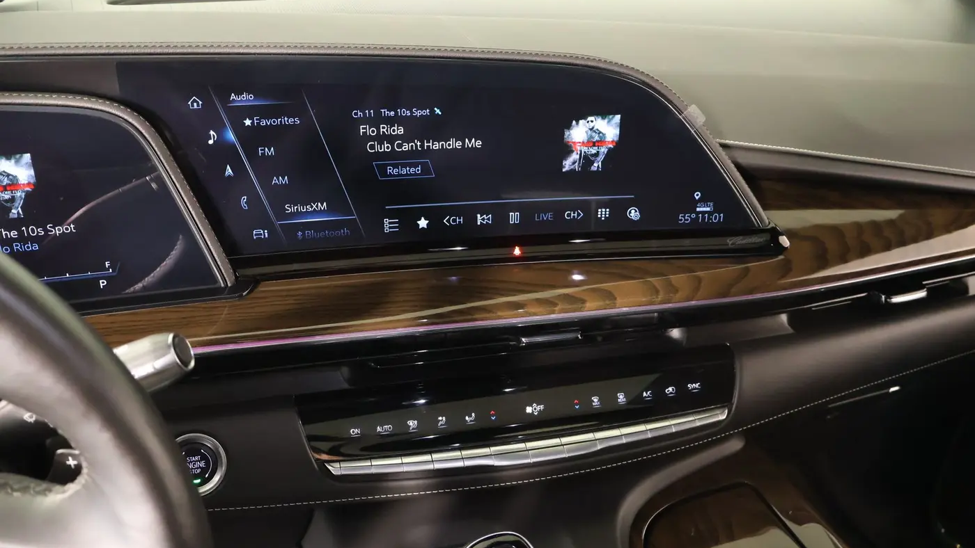 2024 Cadillac Escalade ESV Sport Platinum