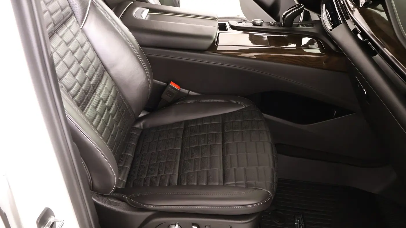 2024 Cadillac Escalade ESV Sport Platinum