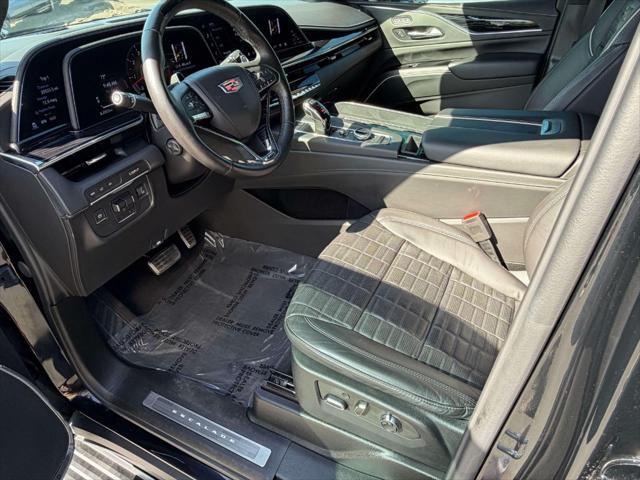 2023 Cadillac Escalade - $111,643