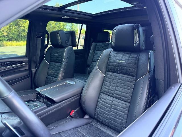 2023 Cadillac Escalade - $95,999