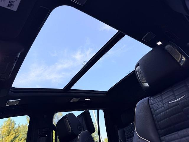 2023 Cadillac Escalade - $95,999