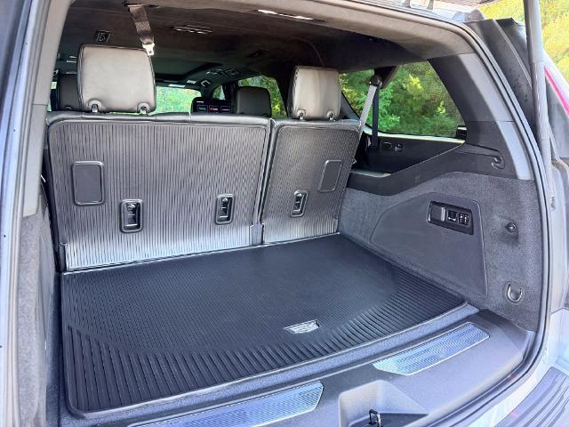 2023 Cadillac Escalade - $95,999