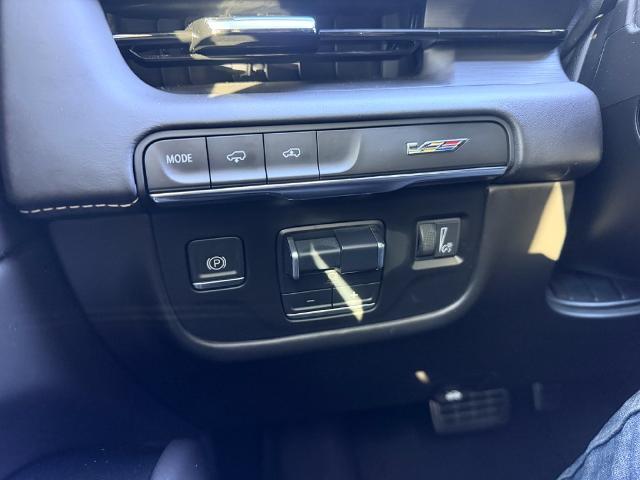 2023 Cadillac Escalade - $95,999