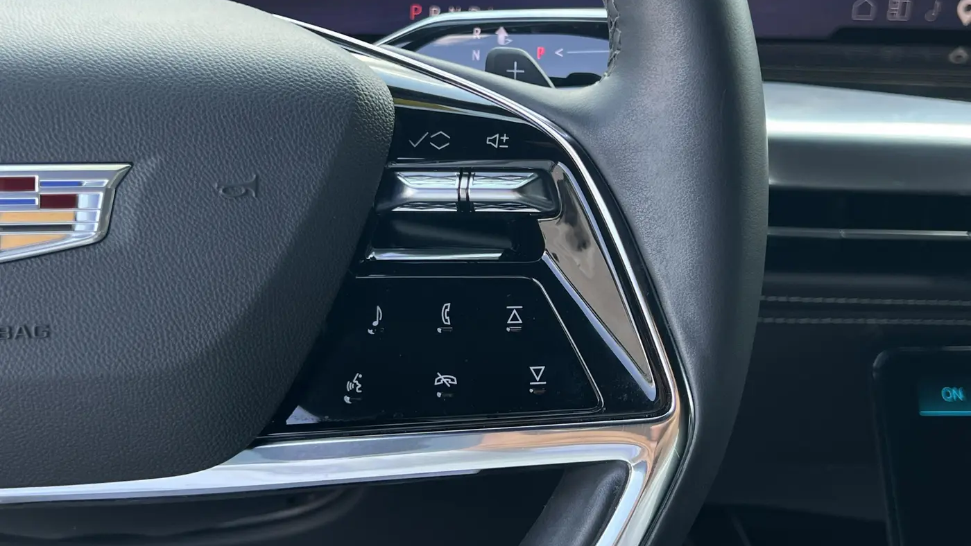 2025 Cadillac Escalade Luxury