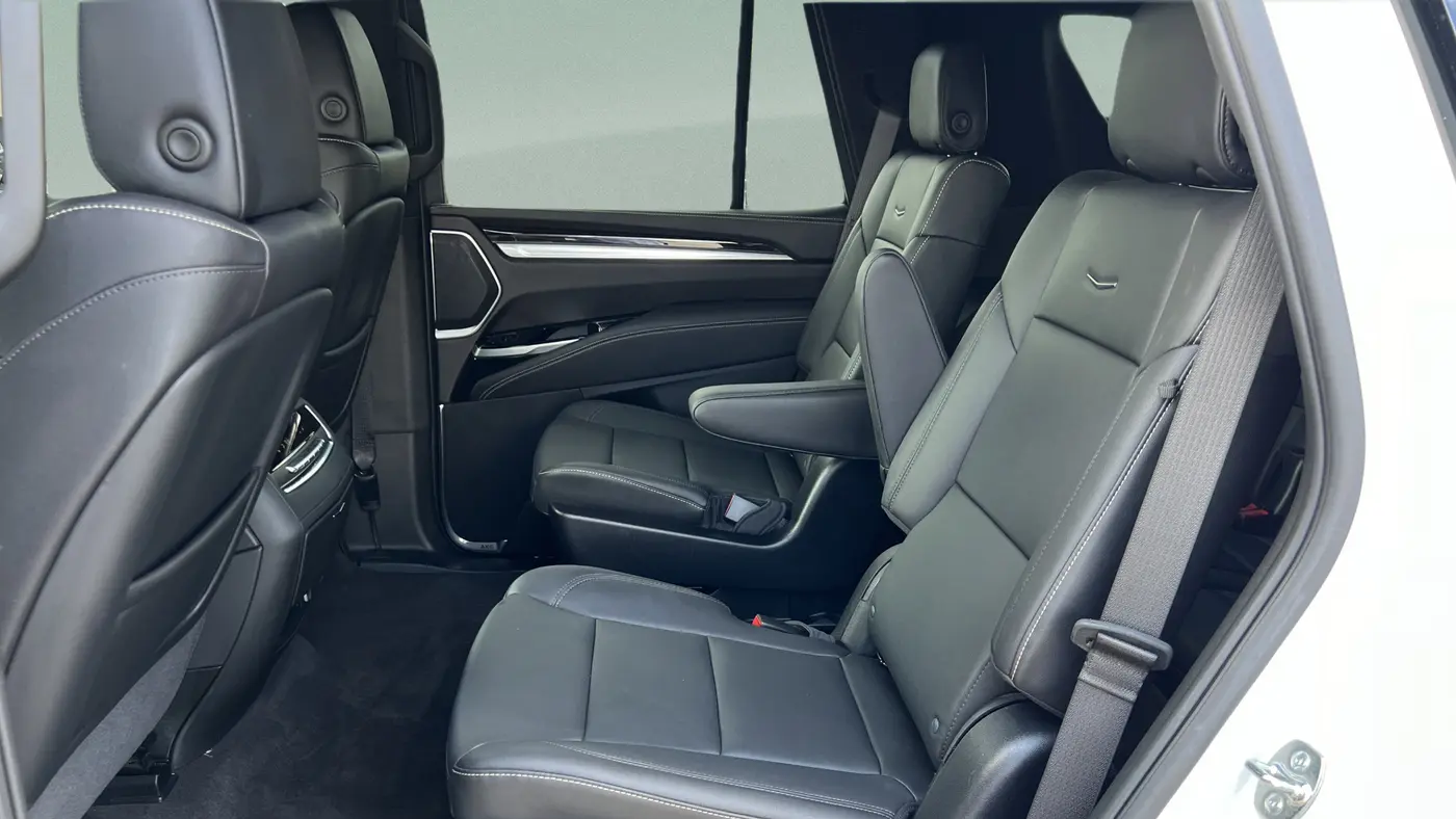 2025 Cadillac Escalade Luxury