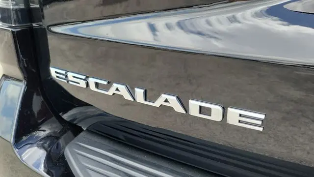 2025 Cadillac Escalade Sport Platinum