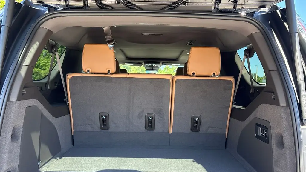 2026 Cadillac Escalade ESV Luxury
