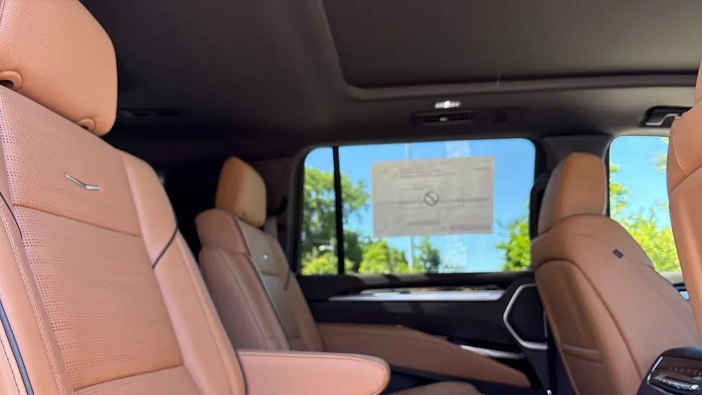 2026 Cadillac Escalade ESV Luxury