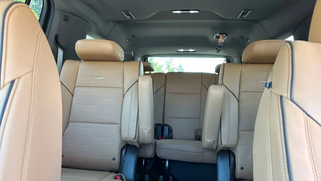 2026 Cadillac Escalade ESV Luxury