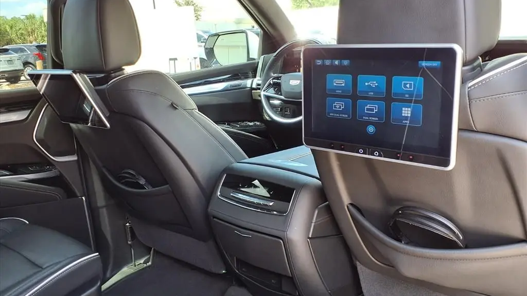 2025 Cadillac Escalade ESV Sport