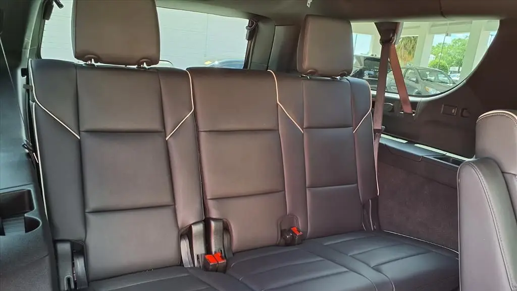 2025 Cadillac Escalade ESV Sport