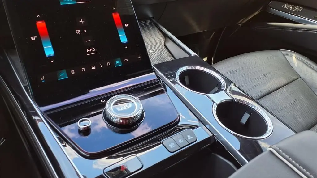 2025 Cadillac Escalade ESV Sport