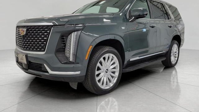 2025 Cadillac Escalade Luxury