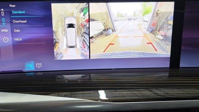 2025 Cadillac Escalade Premium Luxury