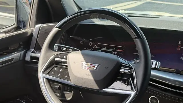 2025 Cadillac Escalade Premium Luxury