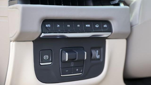 2025 Cadillac Escalade Premium Luxury Platinum
