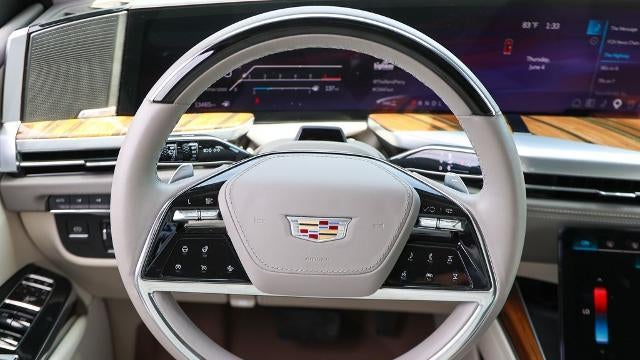 2025 Cadillac Escalade Premium Luxury Platinum