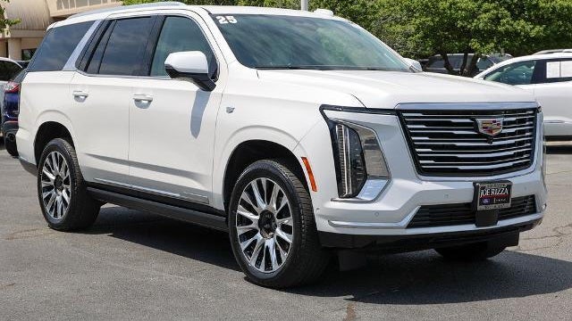 2025 Cadillac Escalade Premium Luxury Platinum