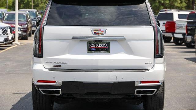 2025 Cadillac Escalade Premium Luxury Platinum