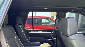 2025 Cadillac Escalade Sport