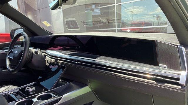 2025 Cadillac Escalade Sport
