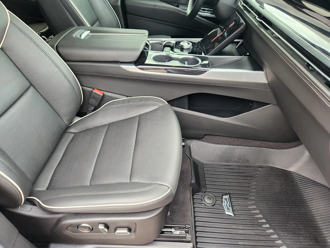 2026 Cadillac Escalade - $124,914