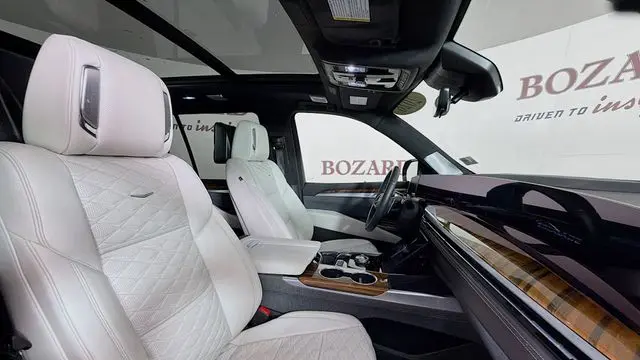 2026 Cadillac Escalade Platinum Sport