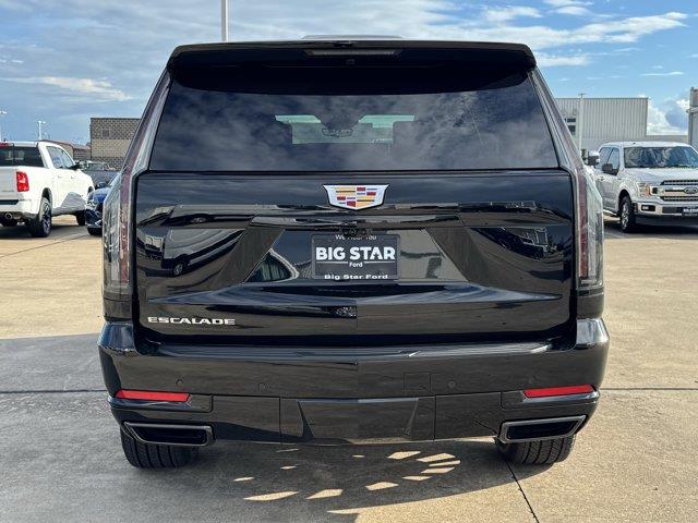 2027 Cadillac Escalade - $130,206