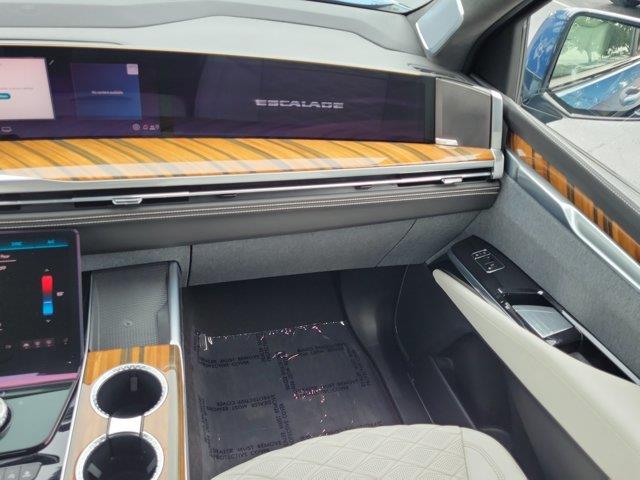 2025 Cadillac Escalade - $110,975