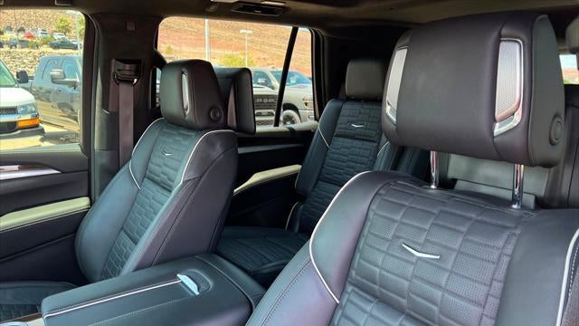 2025 Cadillac Escalade Sport Platinum
