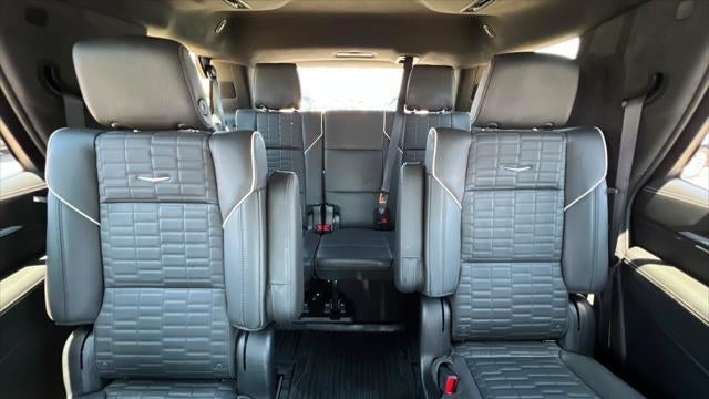 2025 Cadillac Escalade Sport Platinum
